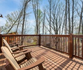 gatlinburg-cabin-mountain-memories-deck (1)