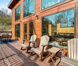 gatlinburg-cabin-mountain-memories-deck (3)