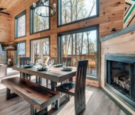 gatlinburg-cabin-mountain-memories-deck-dining-area (1)