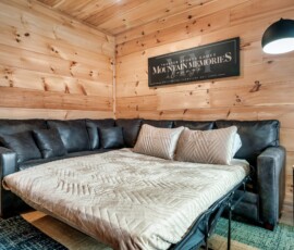 gatlinburg-cabin-mountain-memories-smoky-mountain-sleeper