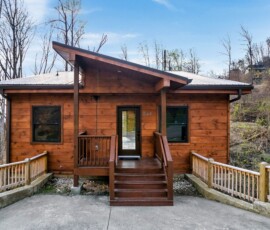 gatlinburg-cabin-mountain-memories-smoky-mountain-view-exterior (1)