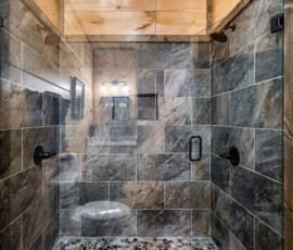 gatlinburg-cabin-tree-top-memories-bathroom-shower (1)