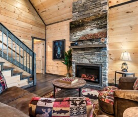 gatlinburg-cabin-tree-top-memories-living-room-fireplace (4)