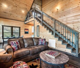 gatlinburg-cabin-tree-top-memories-living-room-fireplace (6)