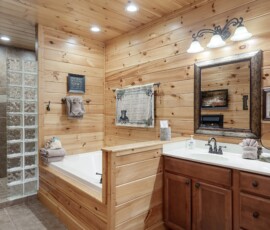 gatlinburg-cabin-unforgettable-bathroom (3)