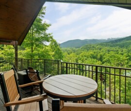 gatlinburg-cabin-unforgettable-deck-view (1)