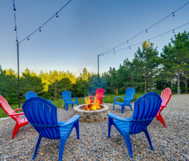 sweet-sunrise-broken-bow-outdoor-gathering-space.jpg
